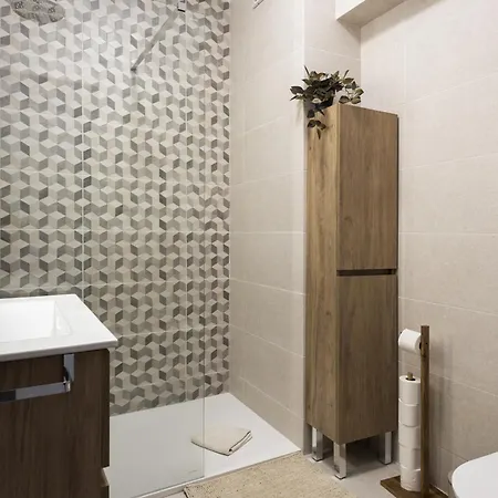 Salty - Near The By Hd * Faro